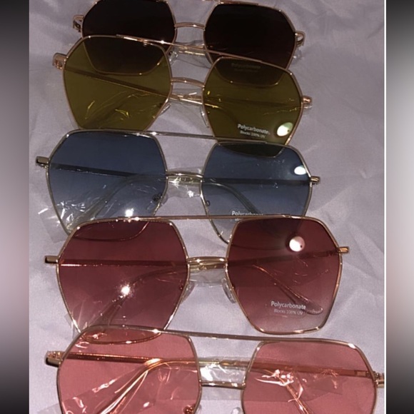 COPY - SUNGLASSES! Every size, color, shape and frame😍😍 - Picture 16 of 16